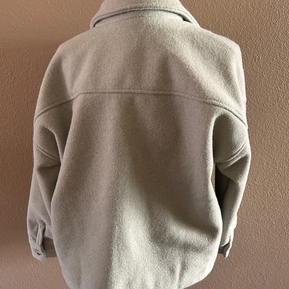 🎈SOLD🎈Light sage wool coat - Picture 3 of 8